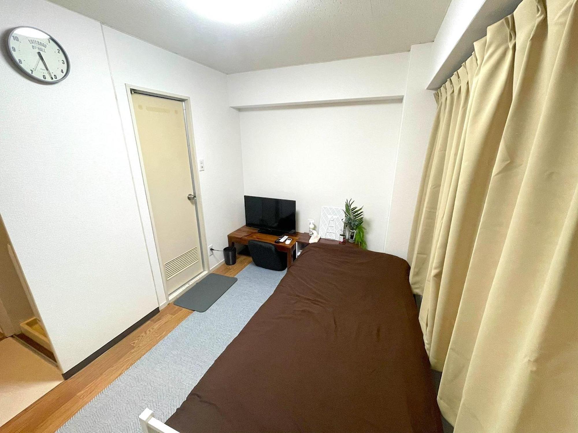 Fukuoka Airport Line Ijiri St Self Check In Apartment Экстерьер фото