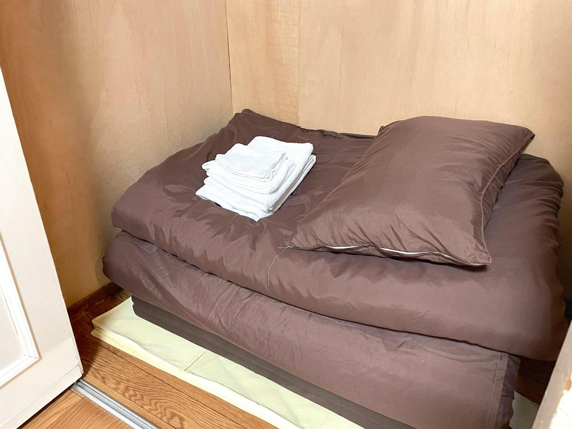 Fukuoka Airport Line Ijiri St Self Check In Apartment Экстерьер фото